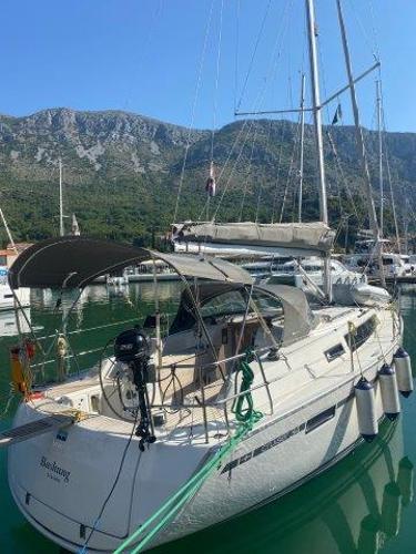 Bavaria Cruiser 34 Bavaria Cruiser 34