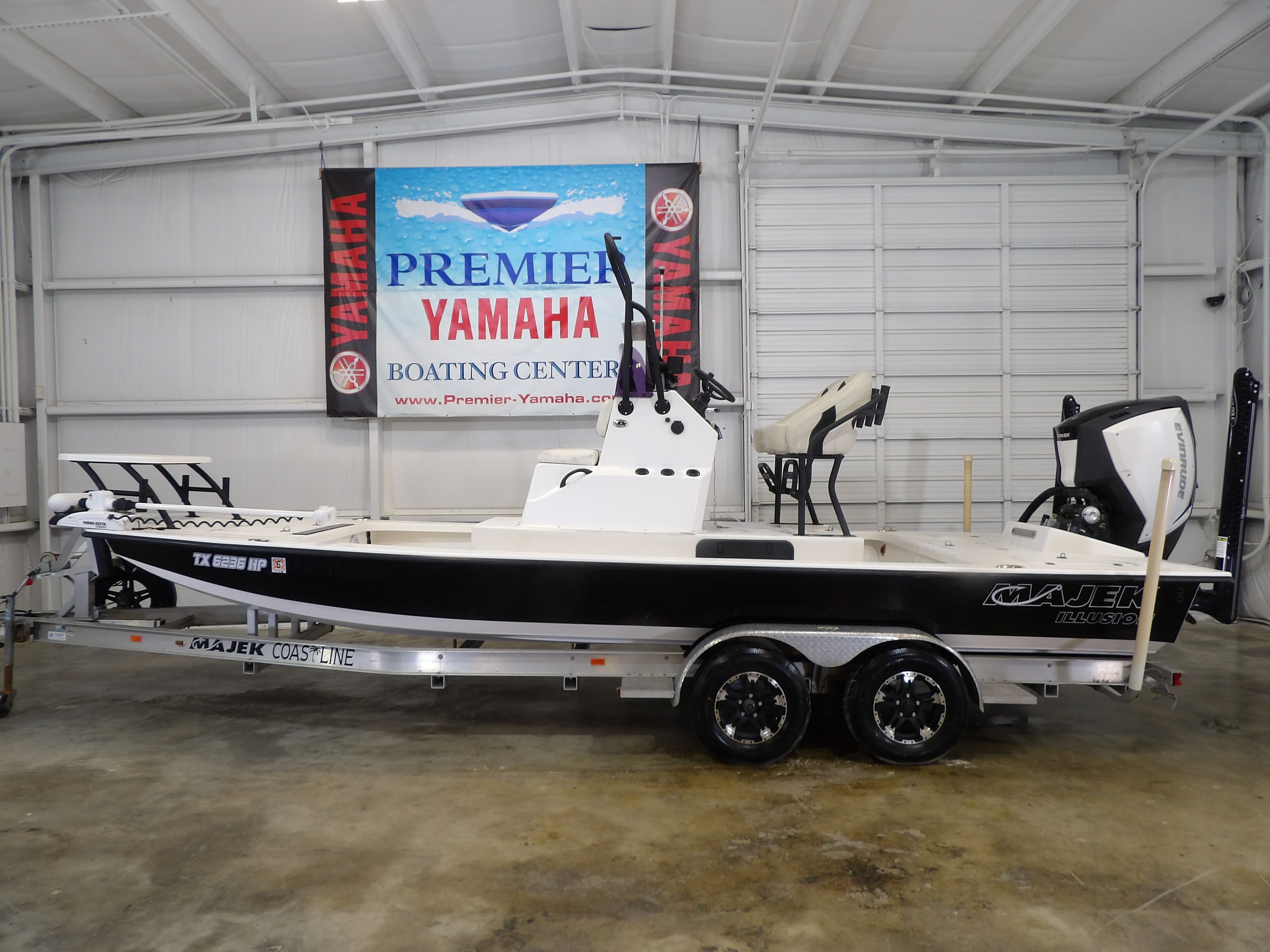 2019 Majek 22 ILLUSION