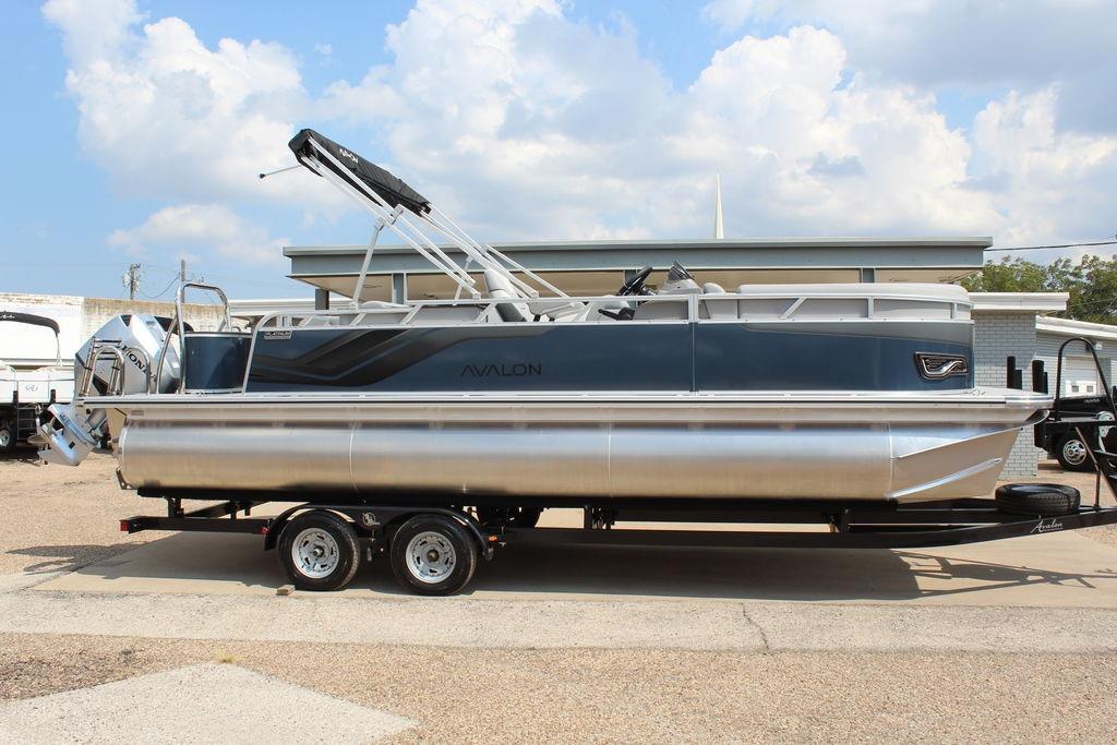 2026 Avalon LSZ CRUISER REAR BENCH 23