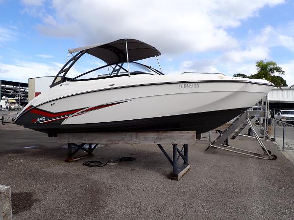 Yamaha Boats AR240 2019 Yamaha Boats AR240 on display, featuring sleek design and modern canopy.
