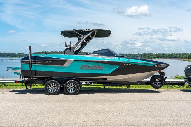 2022 Malibu Wakesetter 23 MXZ