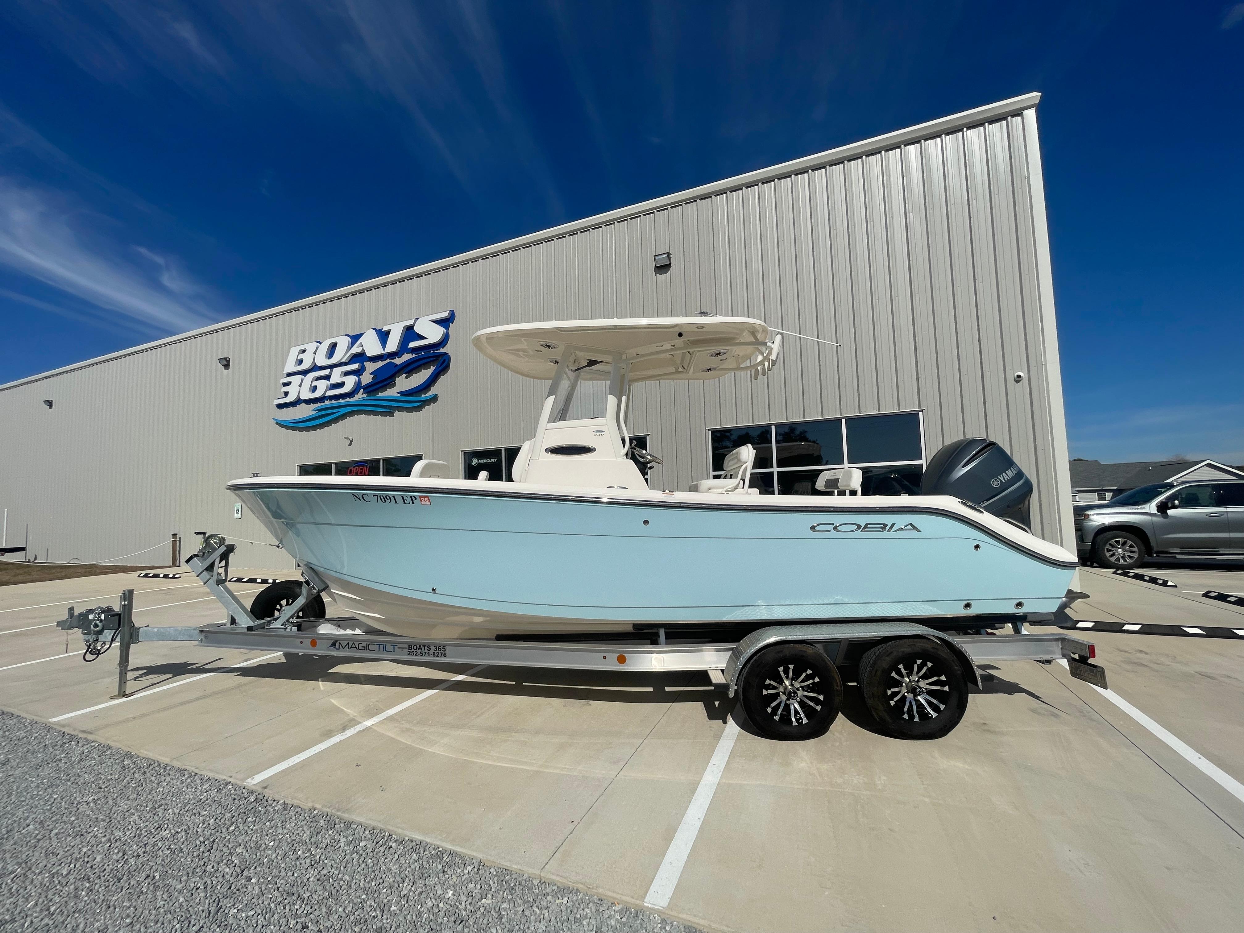 2020 Cobia 240 Center Console