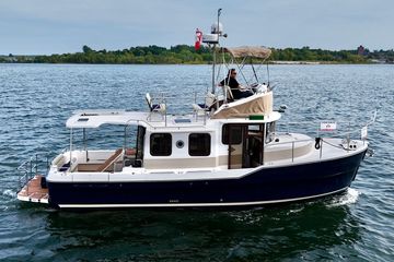 2025 Ranger Tugs R-31 CB