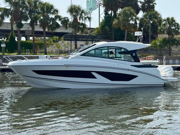 2022 Beneteau Gran Turismo 32