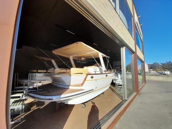 Cantieri Venere 28 FLASH