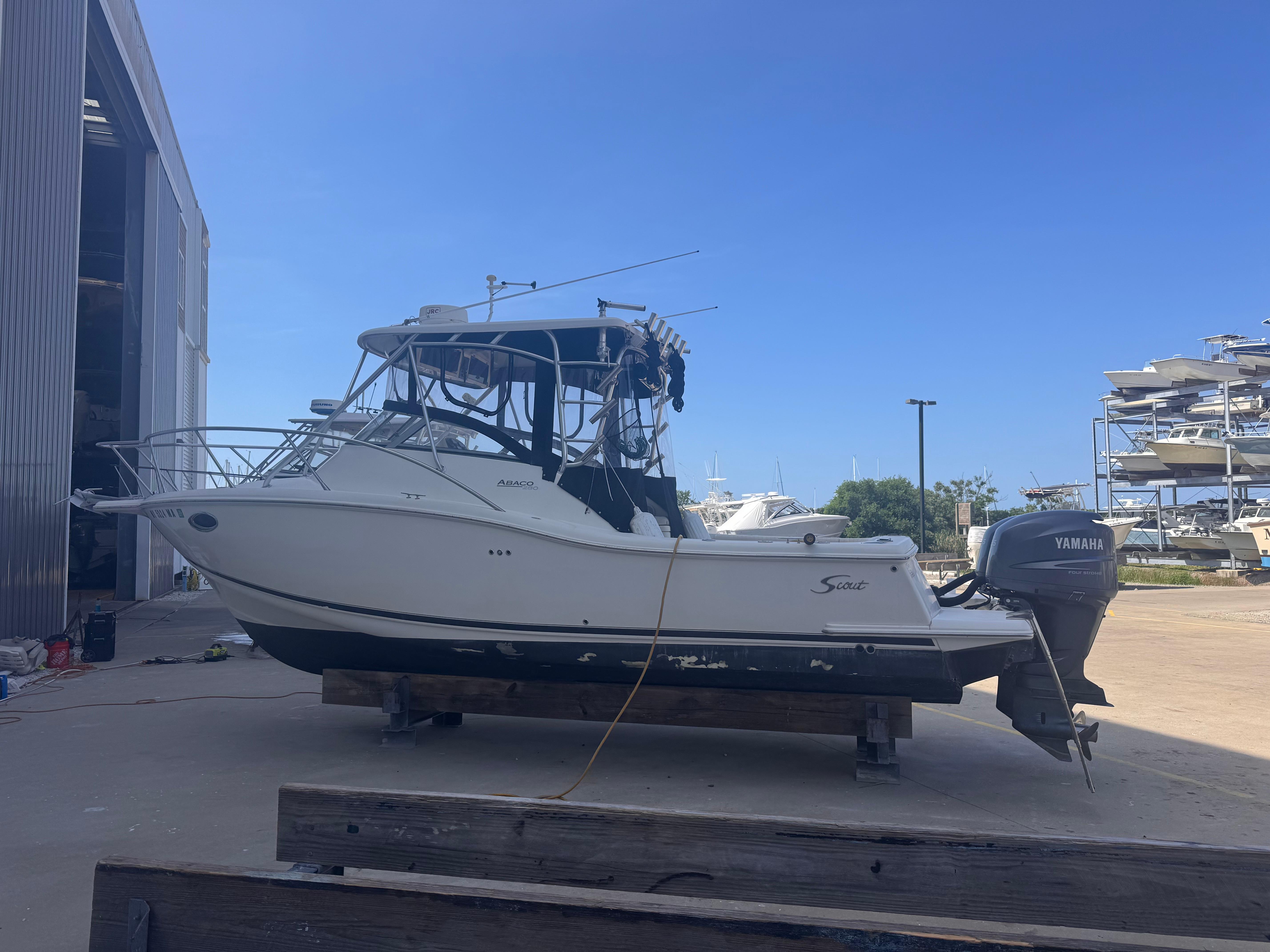 2004 Scout 280 Abaco