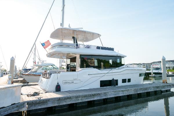 2025 Sirena 48