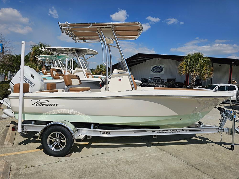 2025 Pioneer 180 Islander