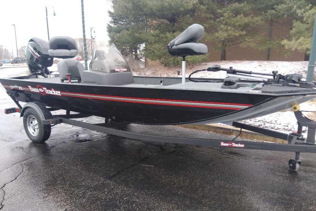 2026 Tracker Bass Tracker Classic XL