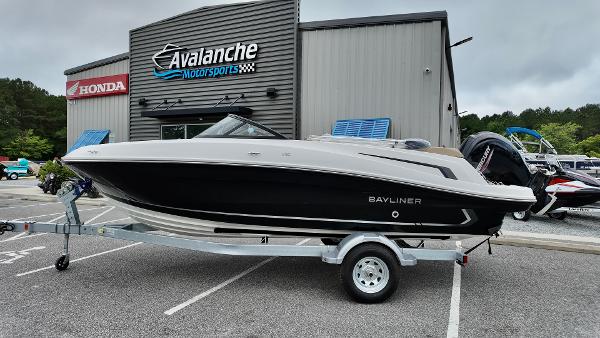 2024 Bayliner VR5