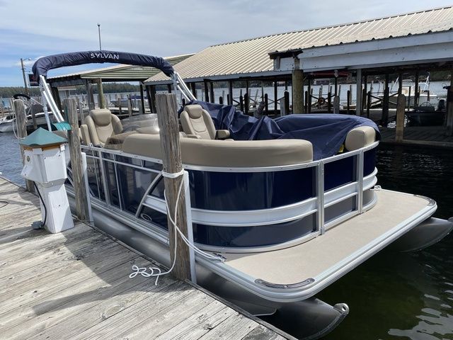 2023 Sylvan MIRAGE 820LZ