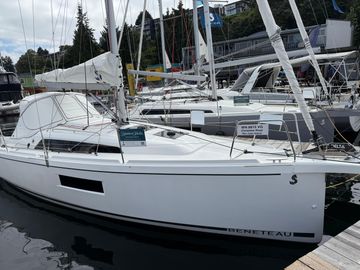 2024 Beneteau Oceanis 30.1