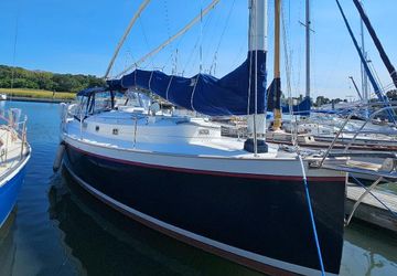 2005 Nonsuch 33