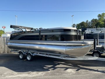 2025 Lowe Ss 230
