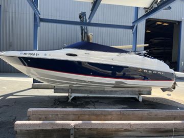 2006 Regal Sport Boat 2400 Bowrider