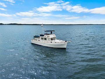 2000 Grand Banks 46 Classic