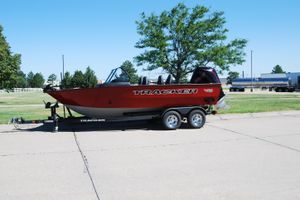 Tracker Targa V-18 WT 2026 Tracker Targa V-18 WT boat on trailer, parked outdoors.
