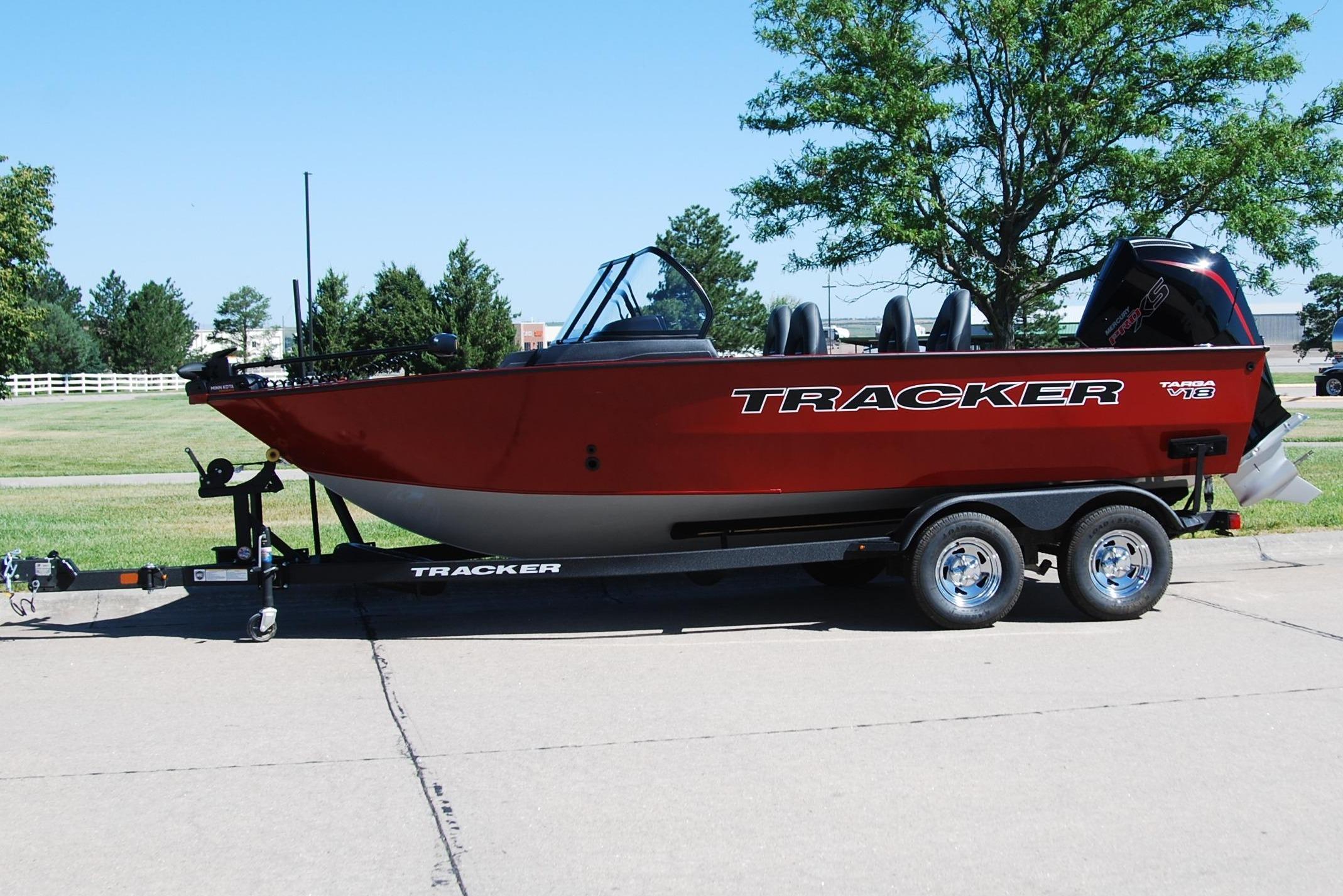 2026 Tracker Targa V-18 WT