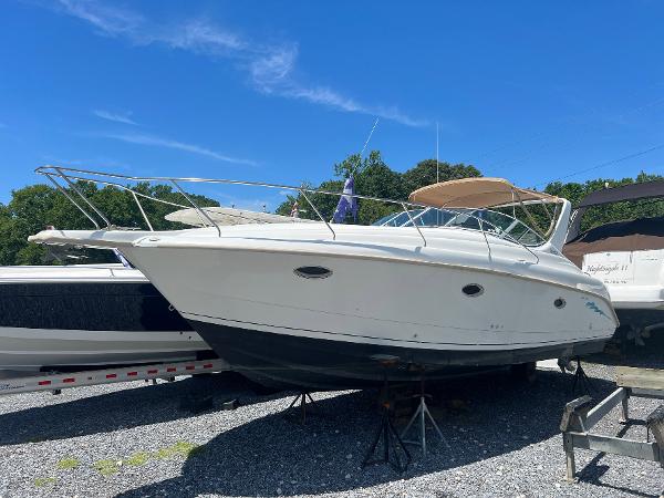 1996 Silverton 310 Express