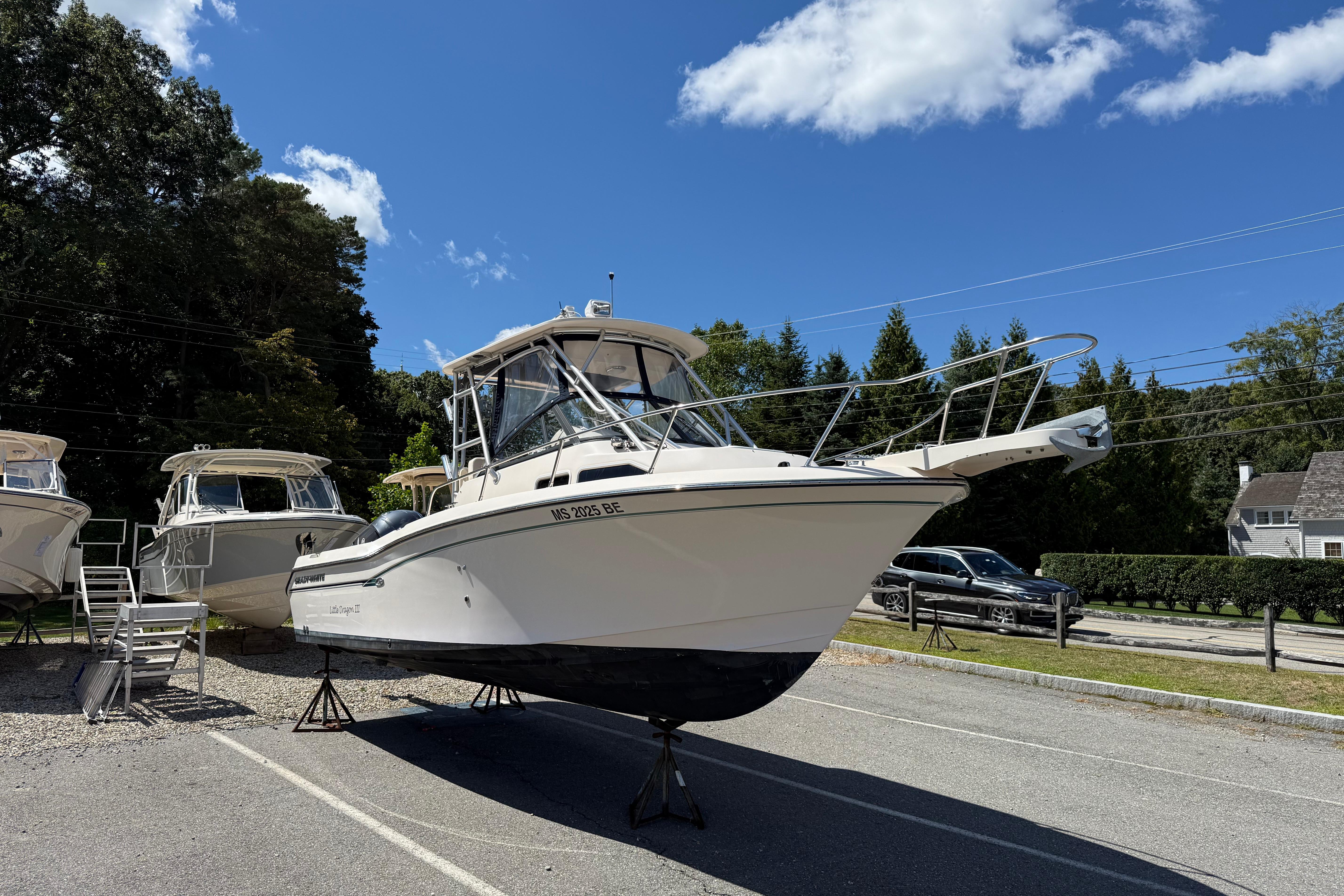 2015 Grady-White Journey 258