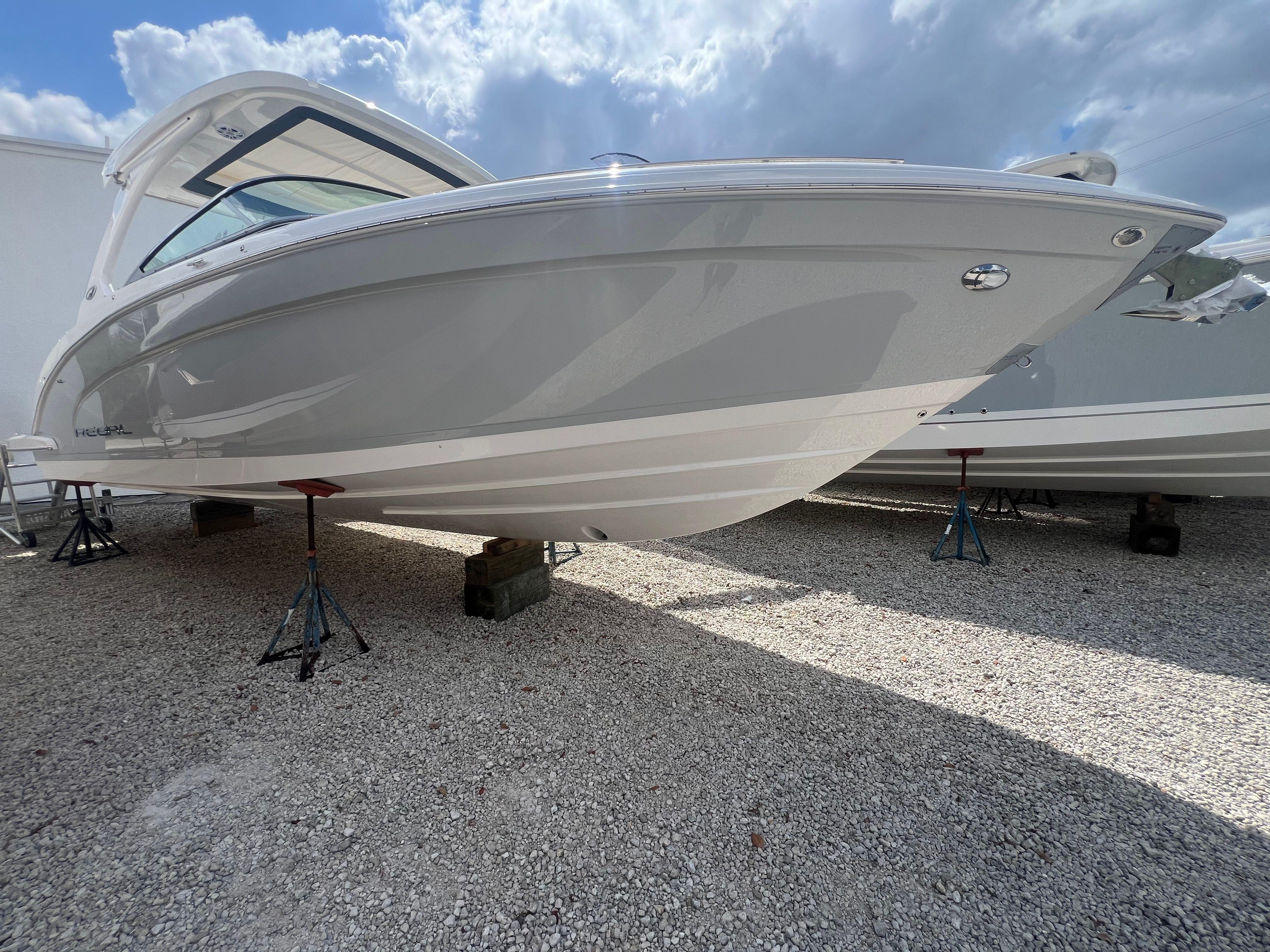 2025 Regal 33 OBX