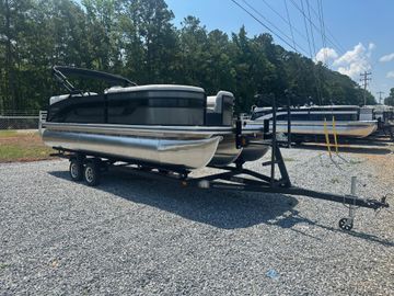 2025 Lowe Ss 230