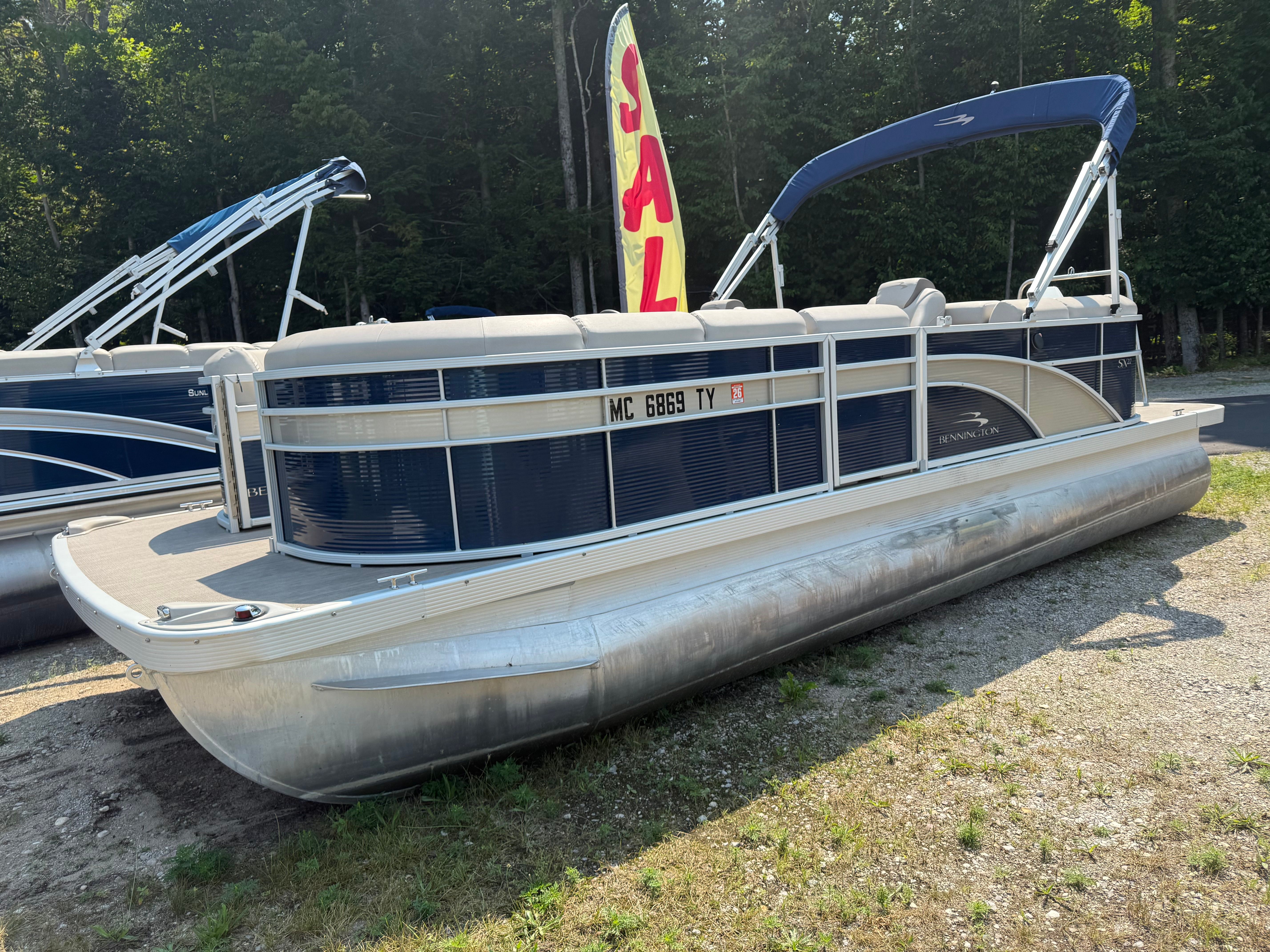 2017 Bennington Marine LLC 22SSRX