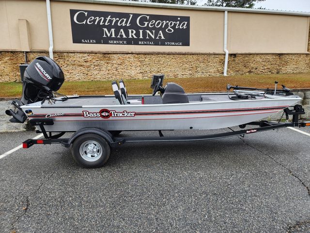 2020 Tracker Bass Tracker Classic XL