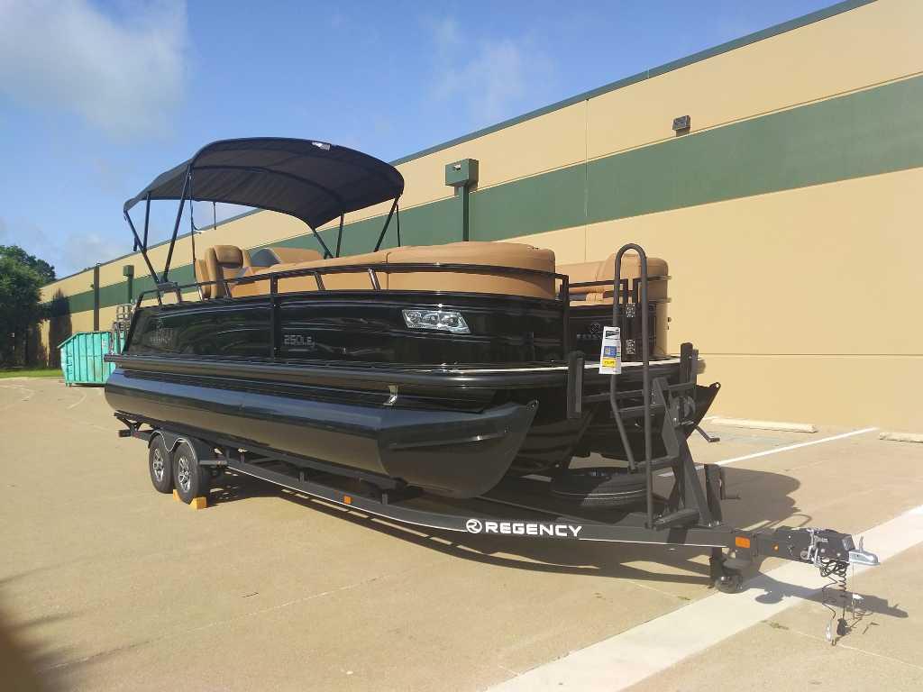 2025 Regency 250 LE3 Sport