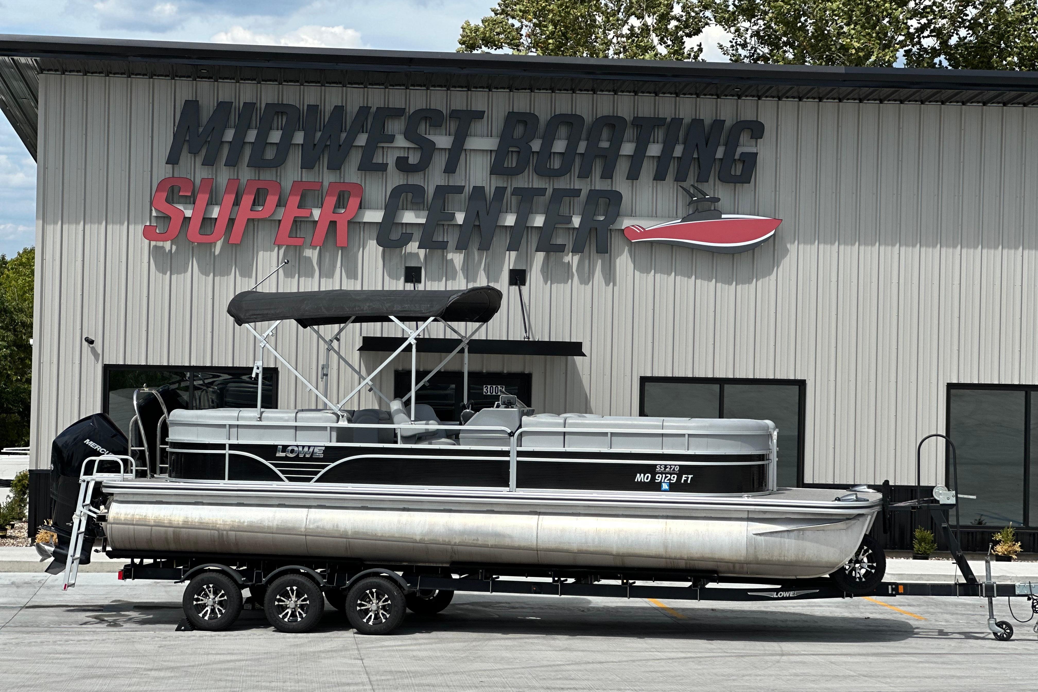 2019 Lowe SS270 Extended Walk-Thru