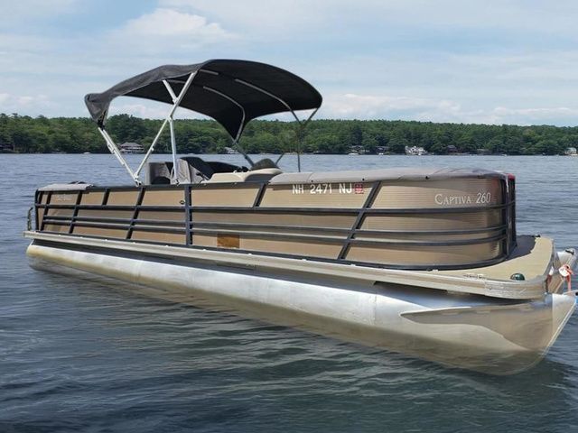 2015 Premier Captiva 260 BAR