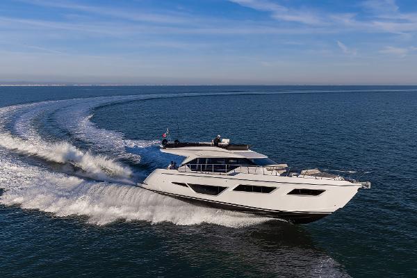 A FERRETTI A047401390081 関税送料込 Ferretti 780: Prices, Specs, Reviews and Sales Information