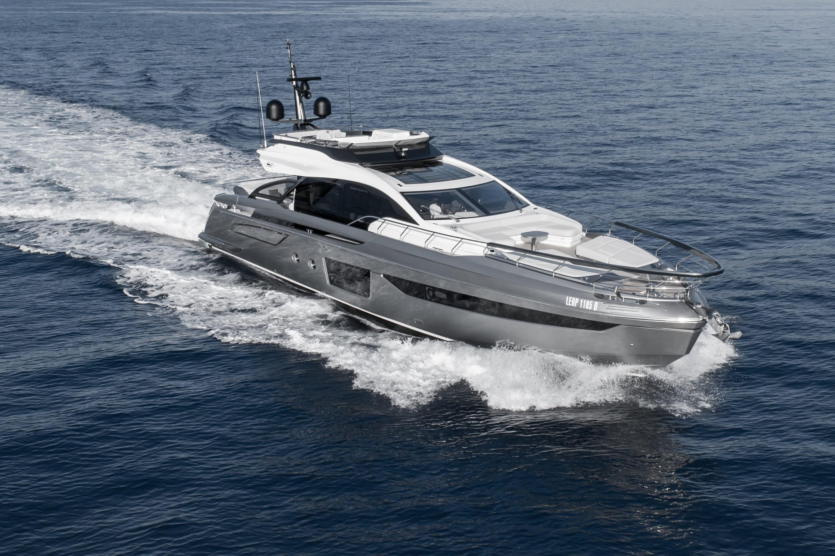 azimut yacht varazze