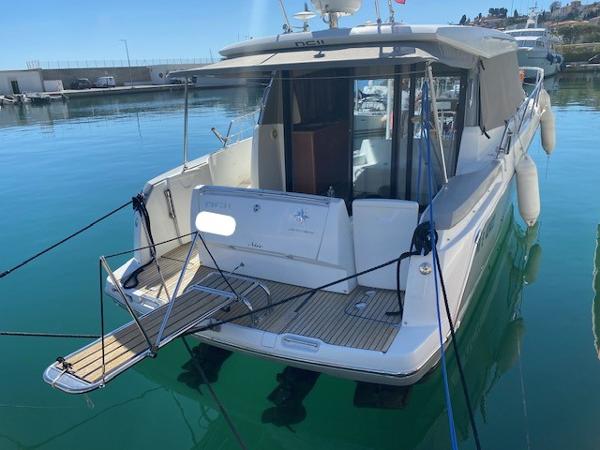 Jeanneau NC 11