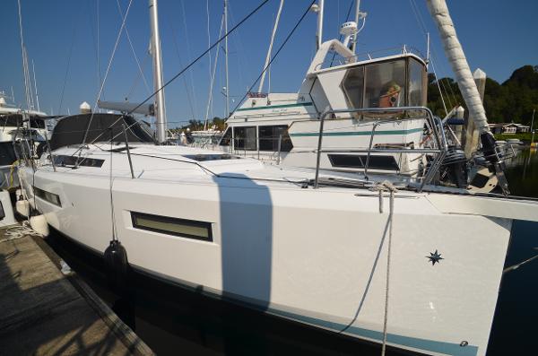 2021 Jeanneau Sun Odyssey 440