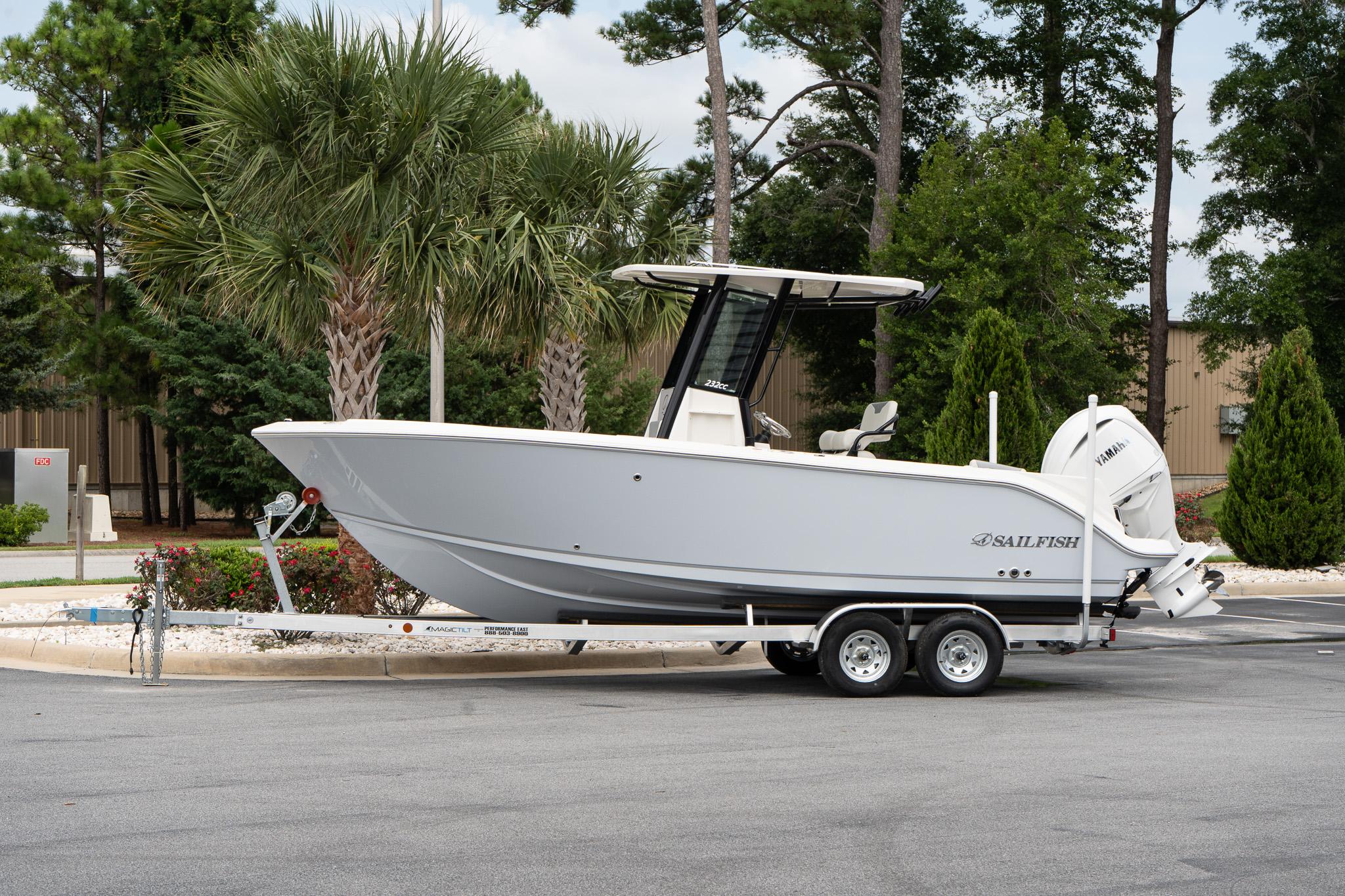 2026 Sailfish 232 CC