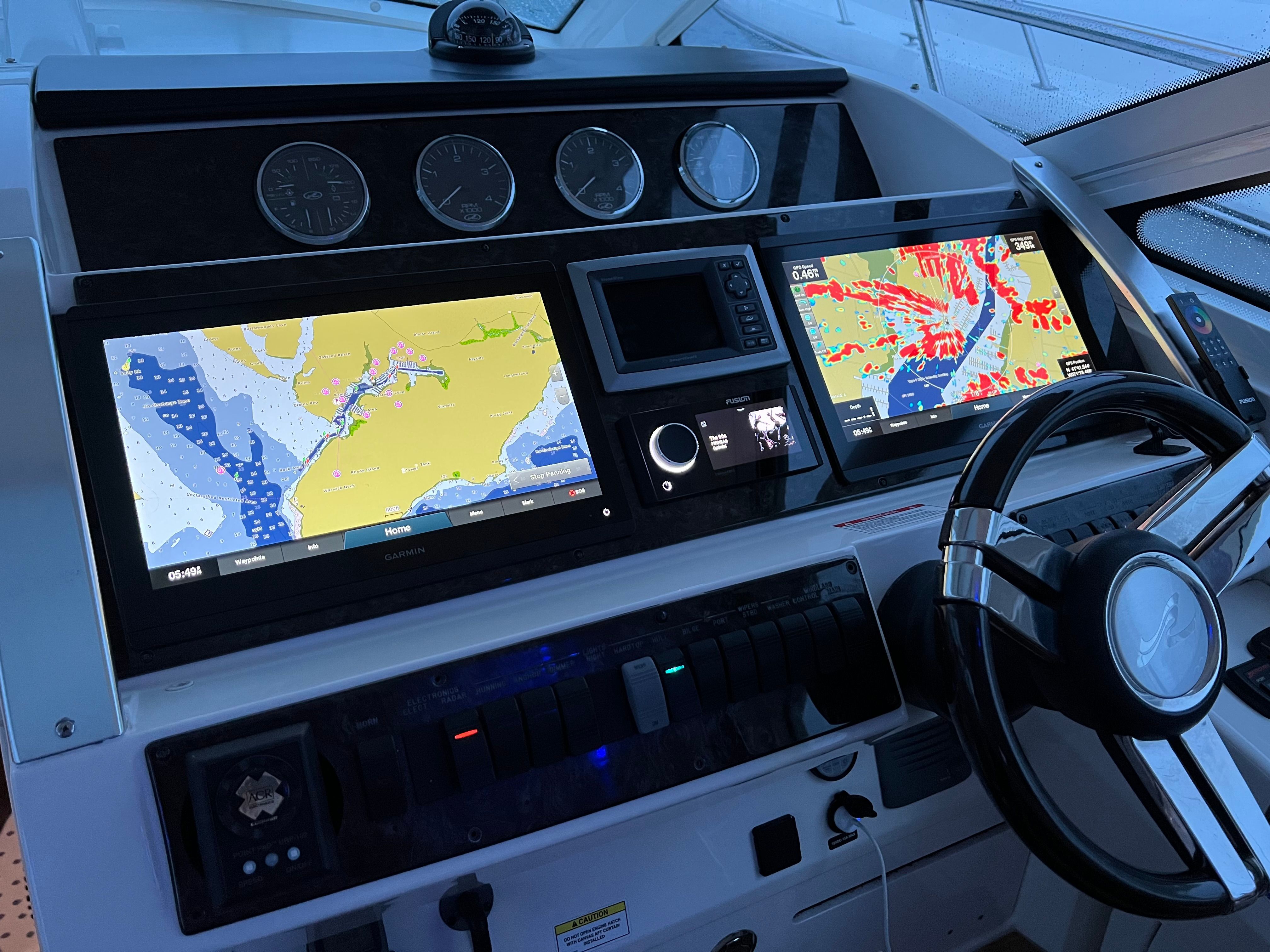 2012 Sea Ray 450 Sundancer
