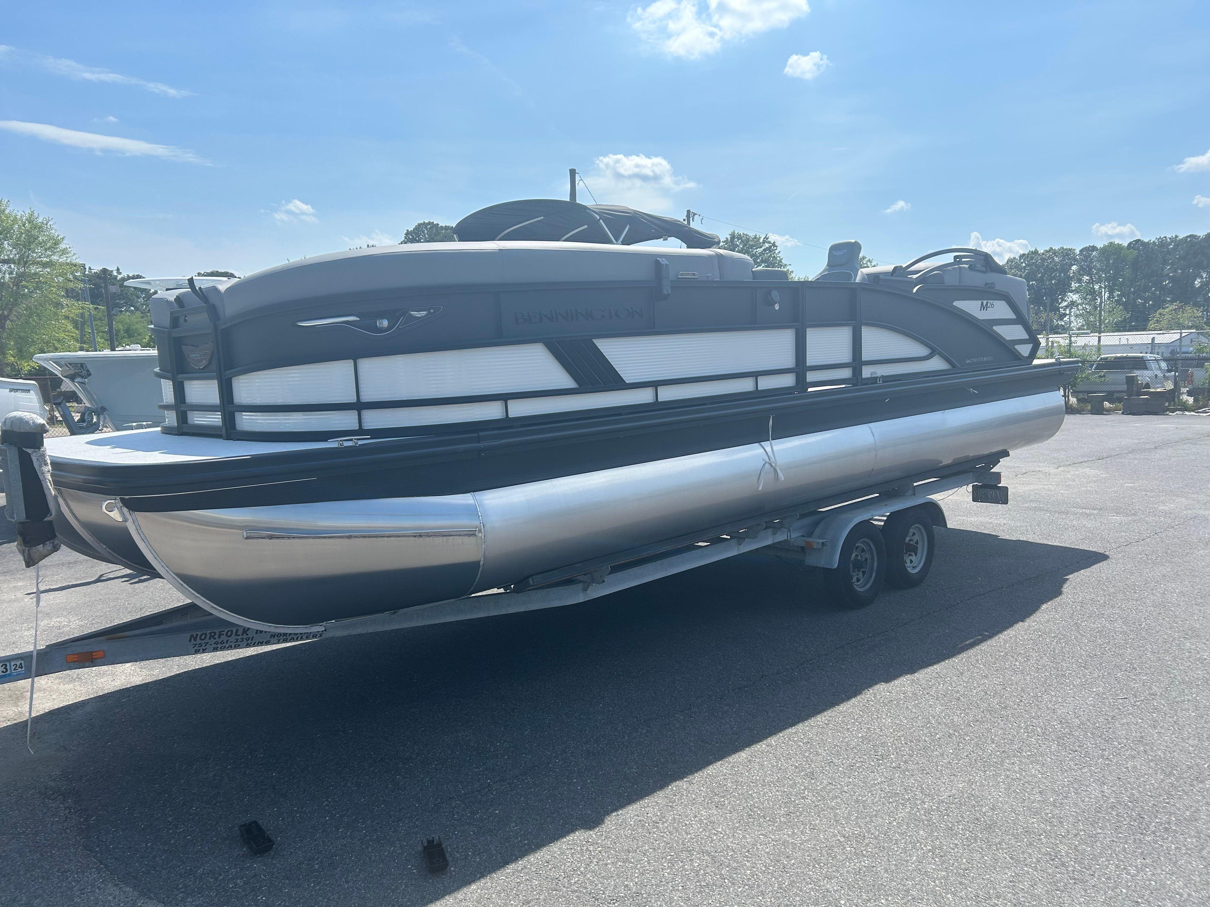 2025 Bennington 24 MFB SPS