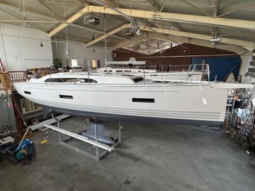 2025 X-Yachts x4.0