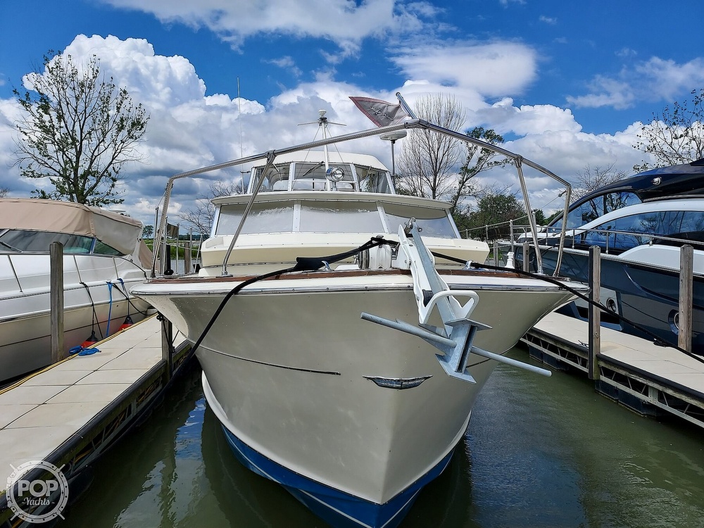 Chris-Craft Commander 42 1971 Chris-Craft Commander 42 for sale in Marblehead, OH