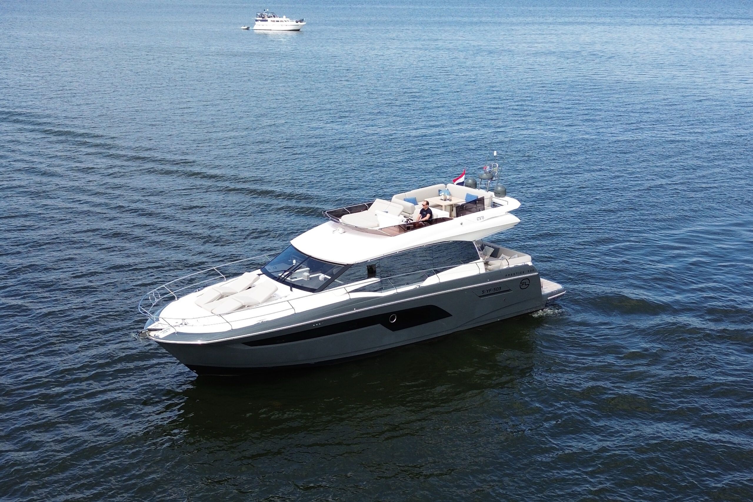 2021 Prestige 520