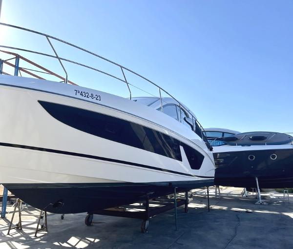2023 Beneteau Gran Turismo 41