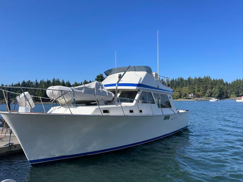 1982 Tollycraft 37 Sportfish/Convertable
