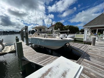 2023 Grady-White 281 Coastal Explorer