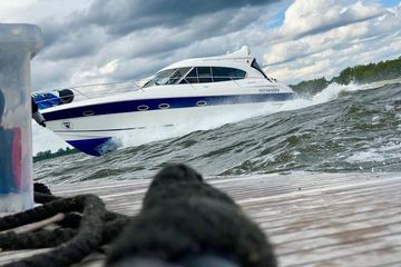 2008 Bavaria 37 Sport