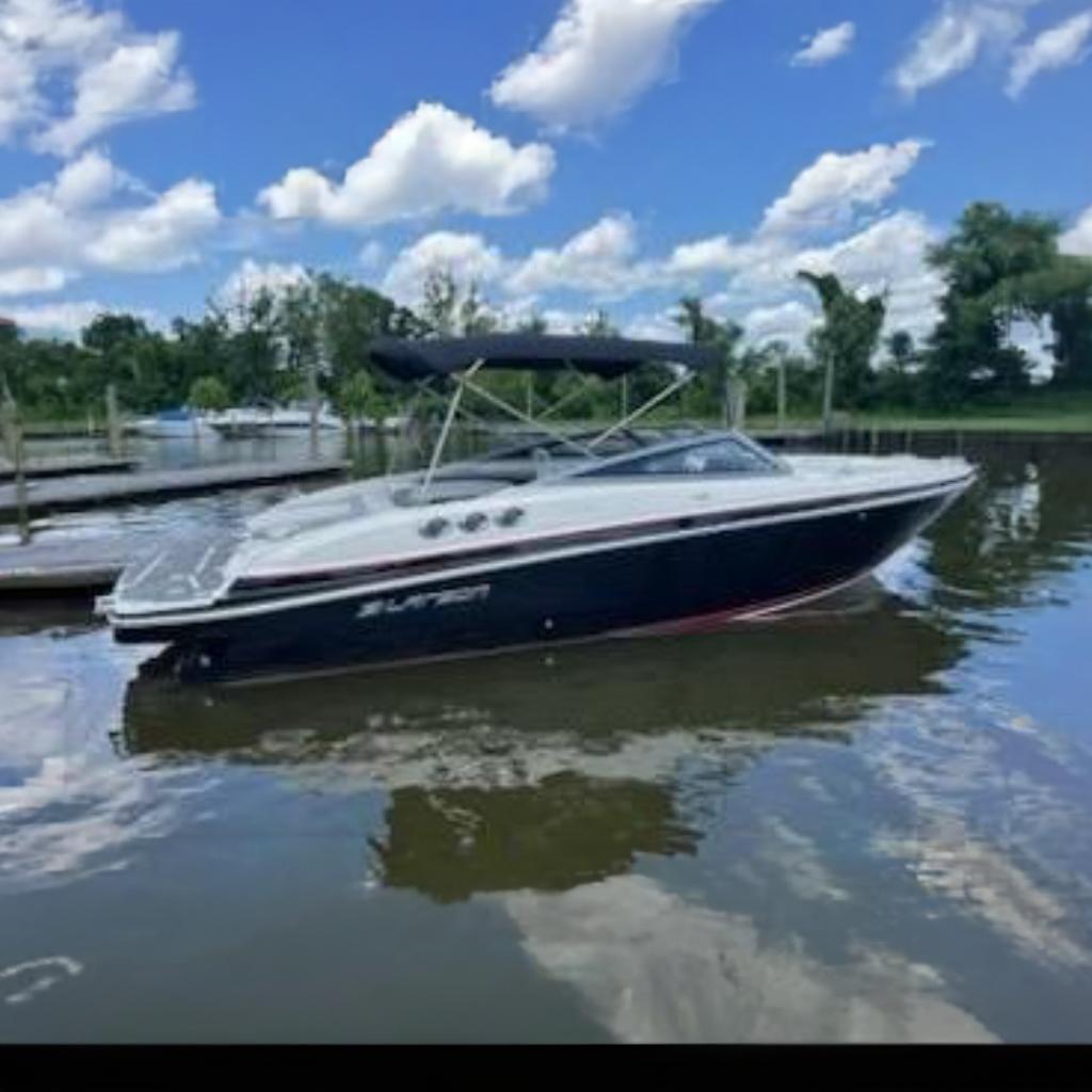 2014 Larson LXi 258 IO