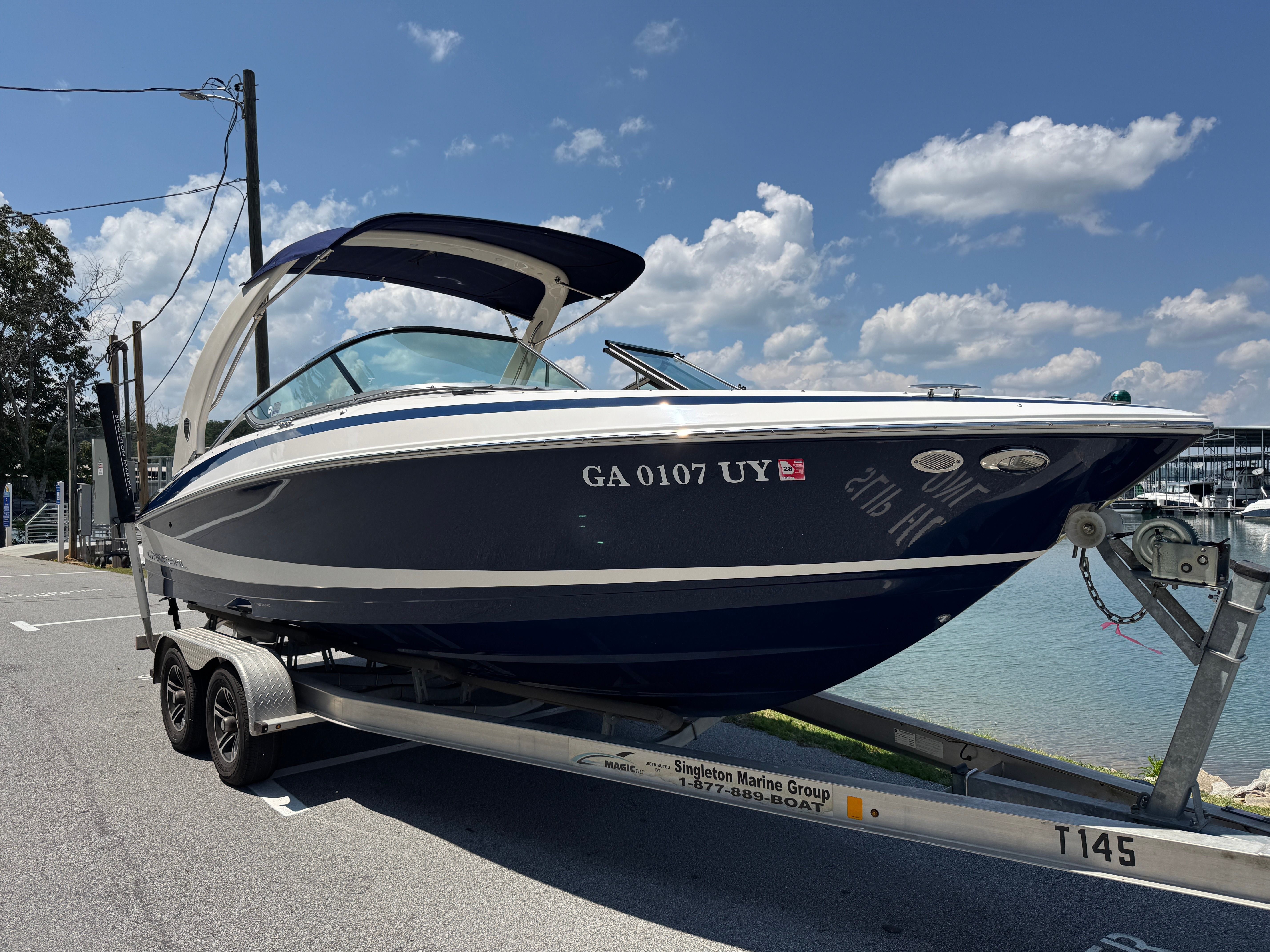 Regal 2300 Bowrider 2015 REGAL 2300 - Image 1