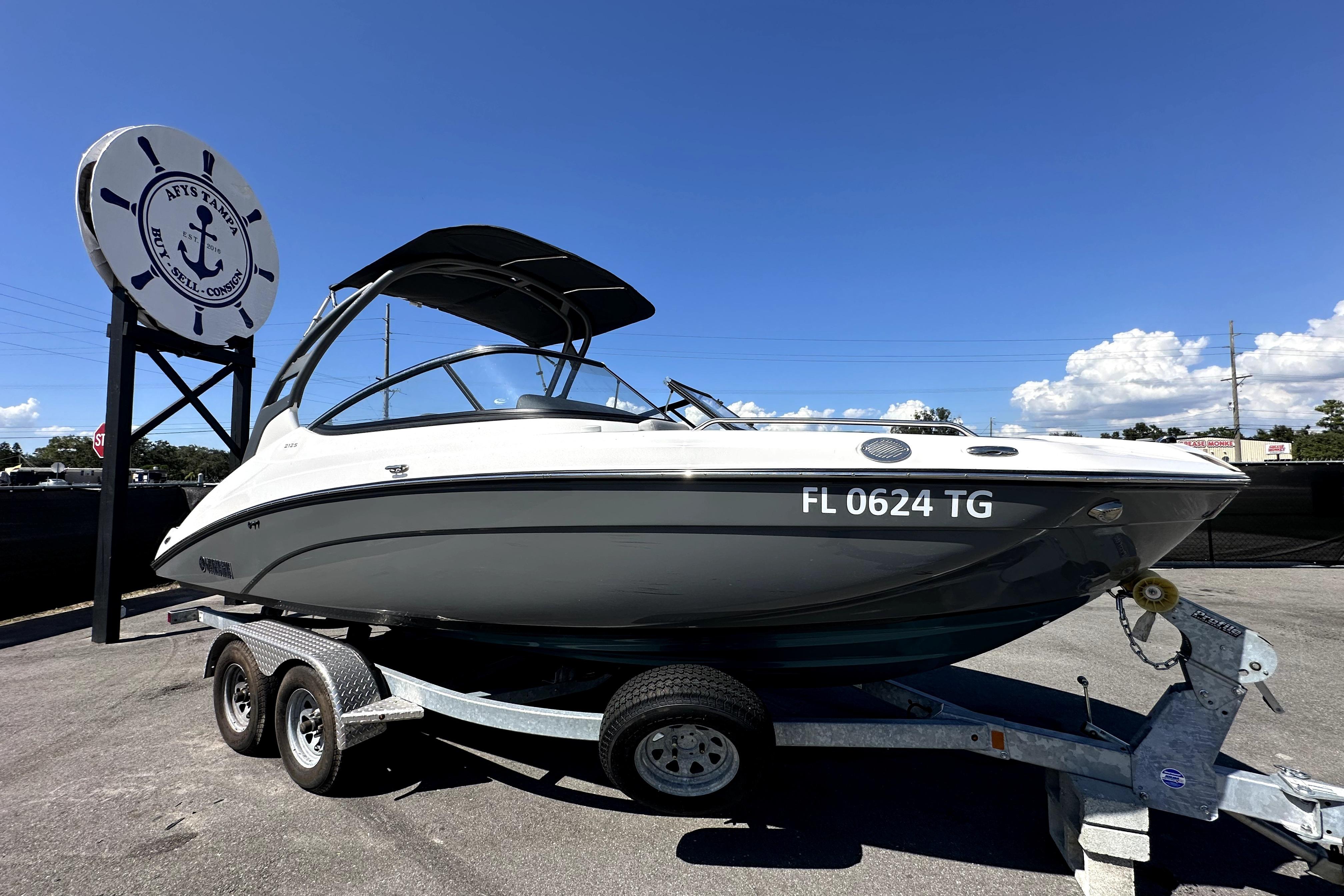 2022 Yamaha Boats 212S
