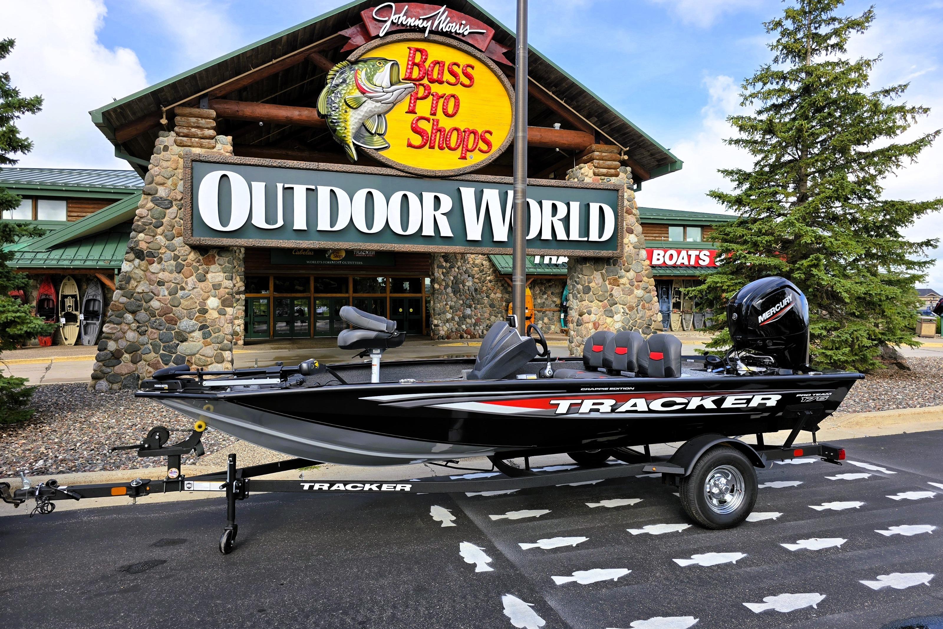 Tracker Pro Team 175 Crappie Edition 2026 Tracker Pro Team 175 Crappie Edition boat outside Bass Pro Shops Outdoor World.