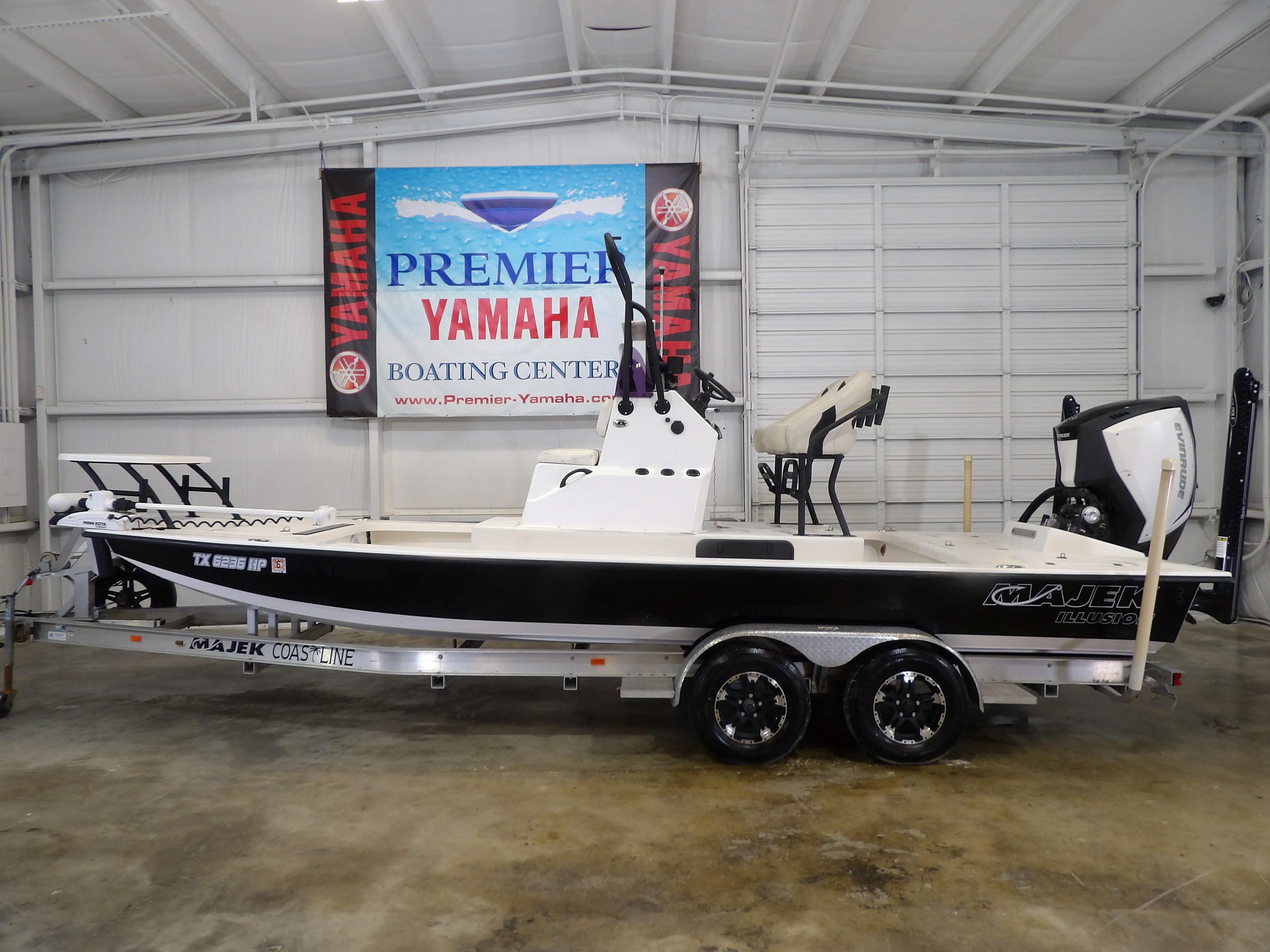 2019 Majek 22 ILLUSION